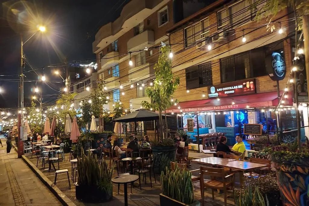 Apartamento en Parque del Poblado Medellín 0*,